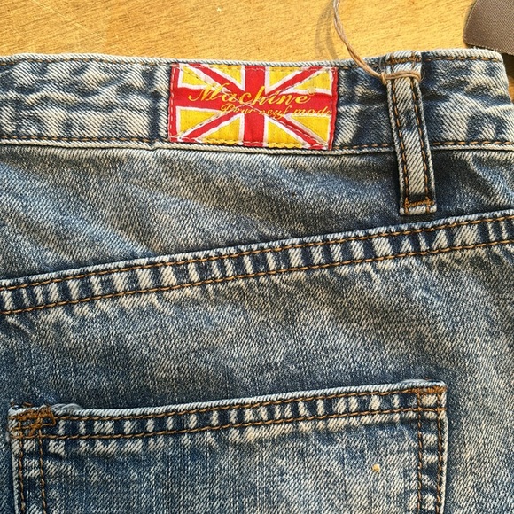 Machine Distressed Jeans NWT Size 29 - Picture 8 of 13